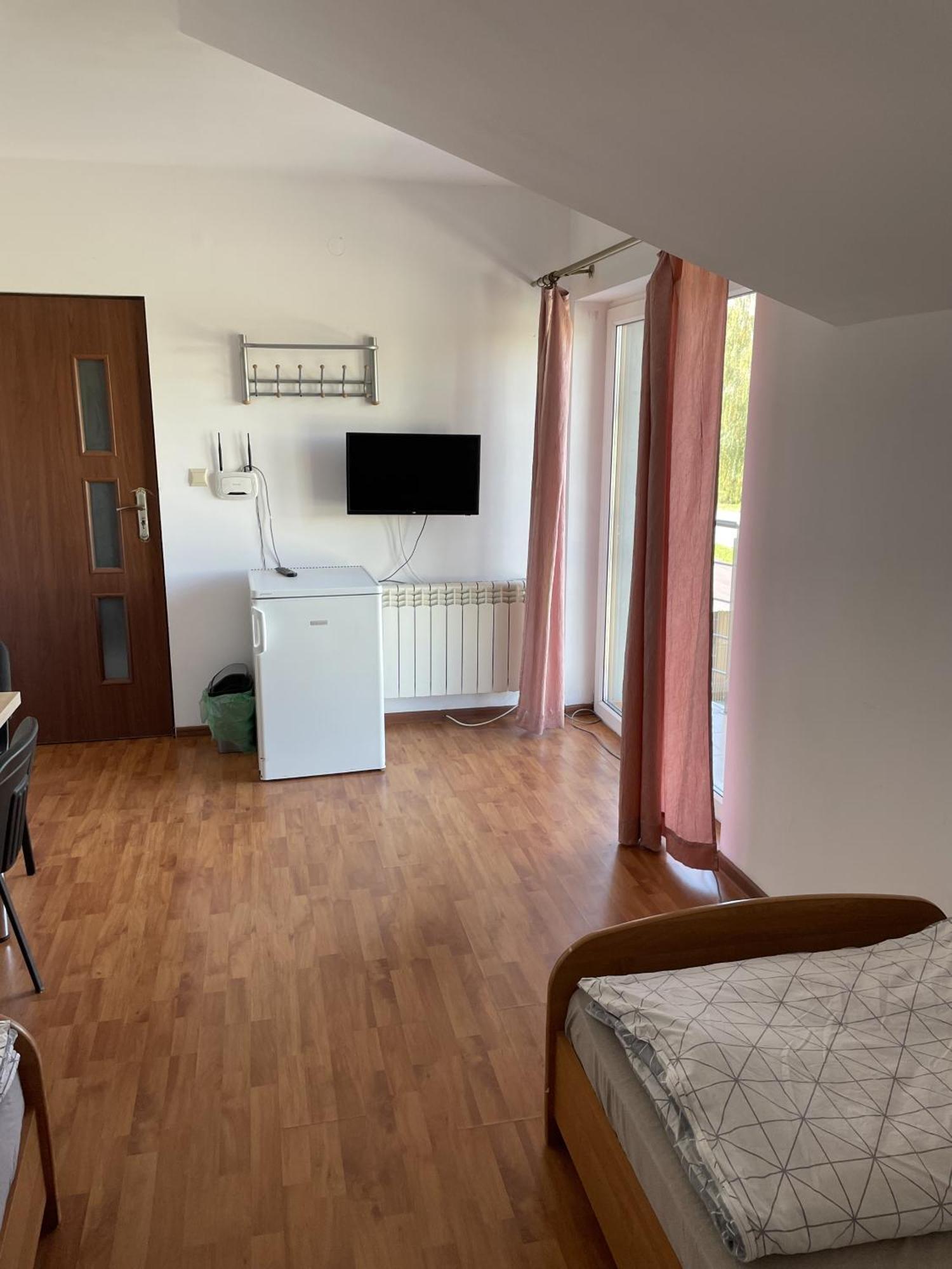 Noclegi Pracownicze Lazur Ciechanów Zewnętrze zdjęcie